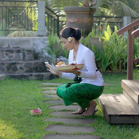 Hanaya Ubud Villa Экстерьер фото