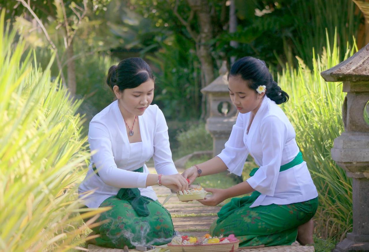 Hanaya Ubud Villa Экстерьер фото